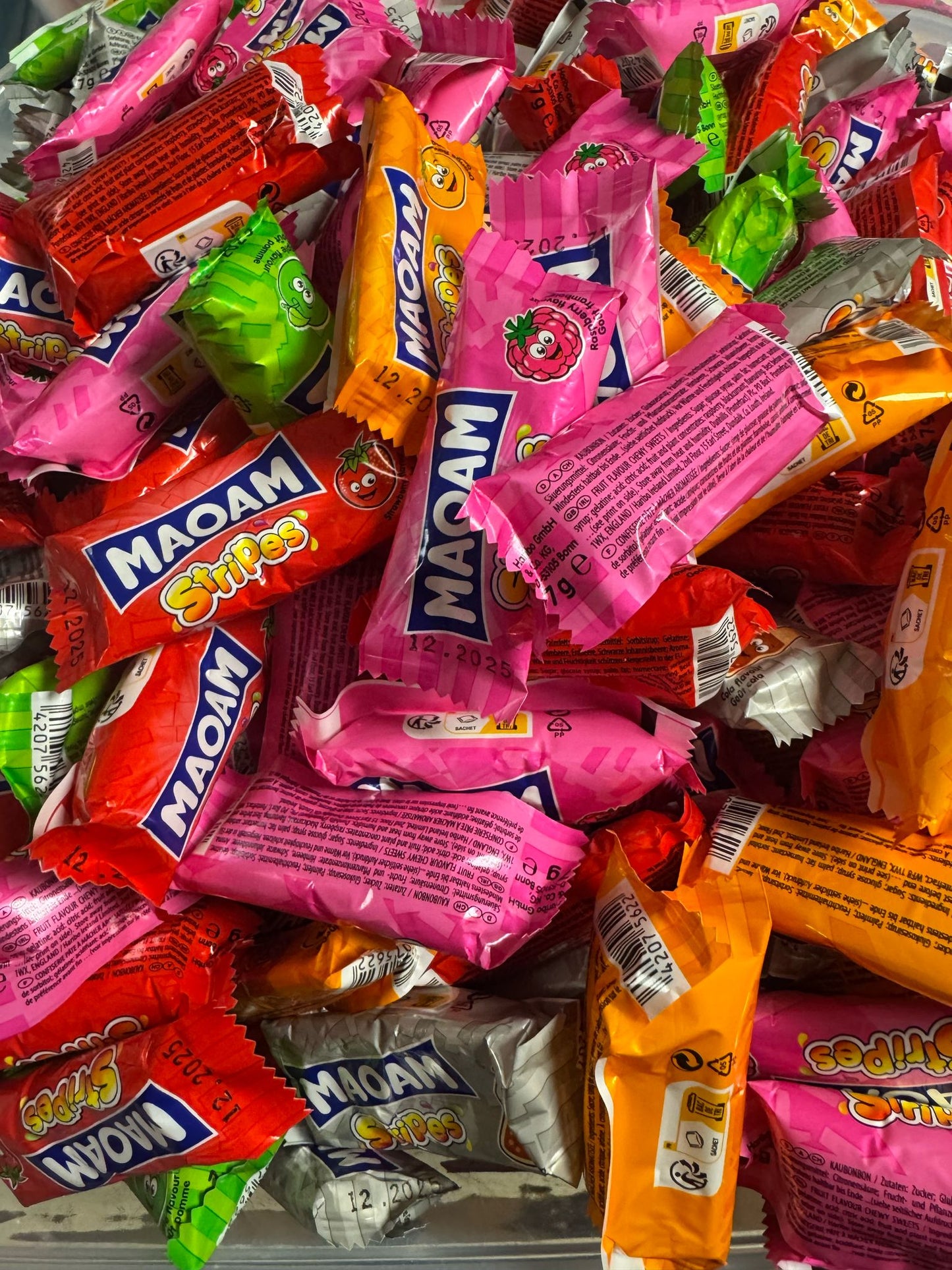 Freeze Dried Maoam Stripes